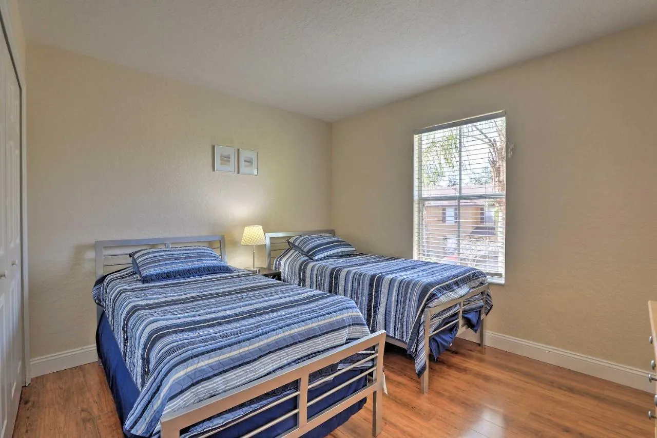 Holiday home Family-Friendly Regal Palms Resort Townhome! Davenport