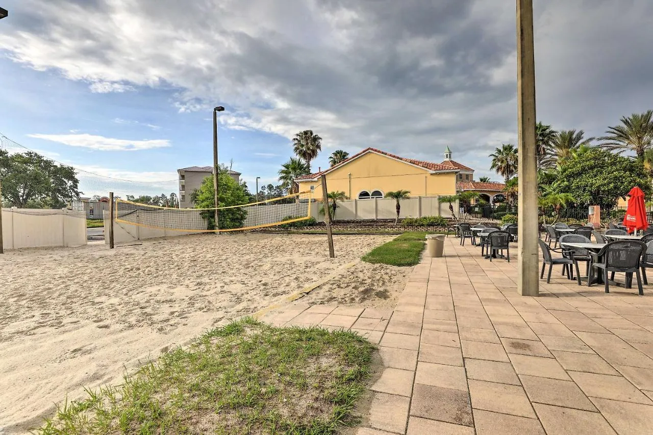Family-Friendly Regal Palms Resort Townhome! Davenport Holiday home